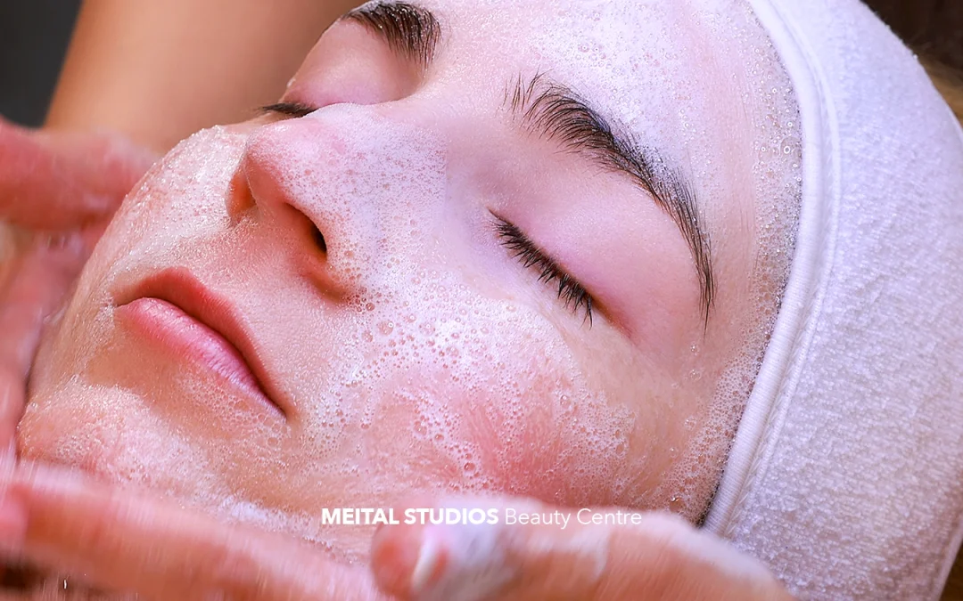 Unlocking the Secrets to Clear Skin: Acne SOS